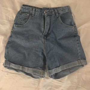 Vintage jean shorts that have hardly been worn